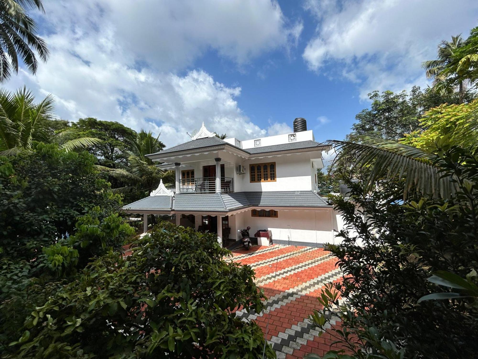 Thrissur Puzhayoram Homestay מראה חיצוני תמונה